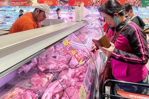 Siêu thị giảm giá để bình ổn hàng thực phẩm tươi sống
