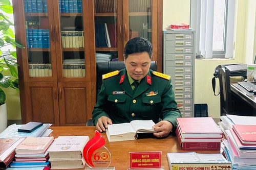 Một người thầy tâm huyết, tận tụy