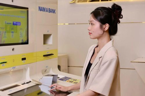 Chuyển đổi số ngành ngân hàng: Nhiều tiện lợi, giảm chi phí