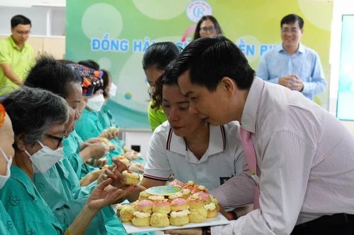 Tâm sự của những nữ bệnh nhân ung thư