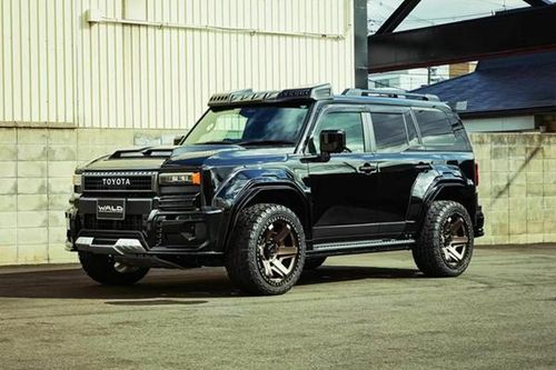 Toyota Land Cruiser Prado 'chủ tịch' siêu ngầu độ bodykit Wald