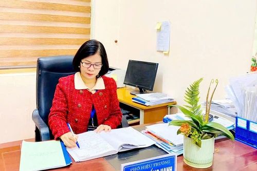Nhà giáo tròn 30 năm làm nghề trong tinh thần dạy cũng là tự học