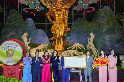 Hải Phòng đón nhận Bảo vật quốc gia 'Bộ kim phẩm Đền Nghè' và khai mạc Lễ hội truyền thống Nữ tướng Lê Chân năm 2025