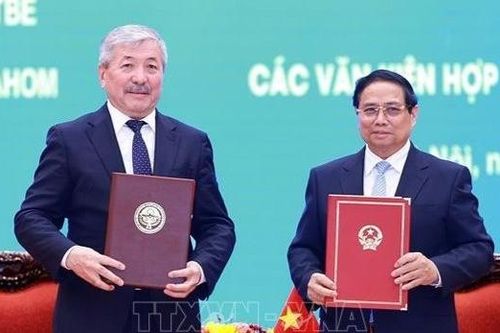 Việt Nam - Kyrgyzstan: Đưa hợp tác trên nhiều lĩnh vực đi vào chiều sâu, thực chất