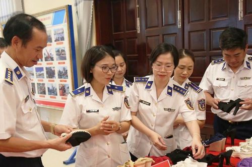 Phụ nữ Bộ Tư lệnh Vùng Cảnh sát biển 3: Xây dựng gia đình hạnh phúc, đơn vị vững mạnh