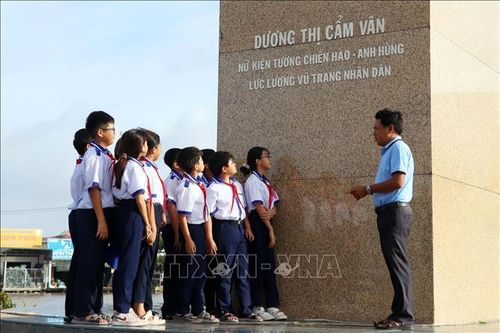 Hồi sinh vùng đất từng bị bom đạn tàn phá