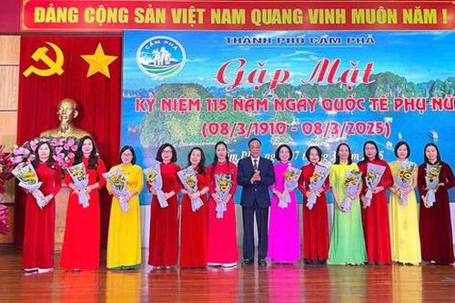 Giải pháp đột phá trong phát huy vai trò của đội ngũ cán bộ nữ tại Cẩm Phả