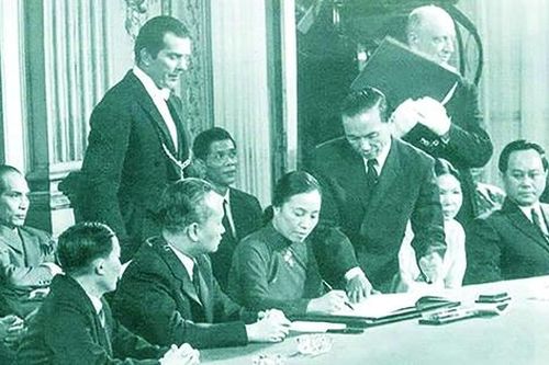 Những người phụ nữ làm rạng danh đất nước