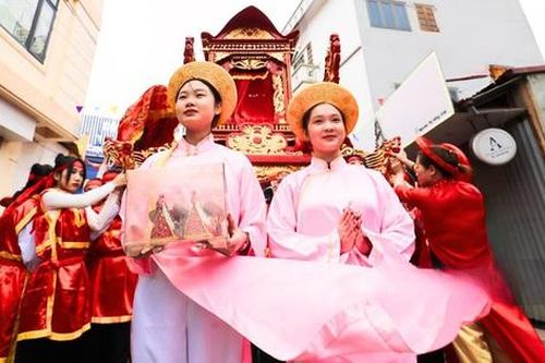 Dấu ấn phụ nữ trong những lễ hội truyền thống