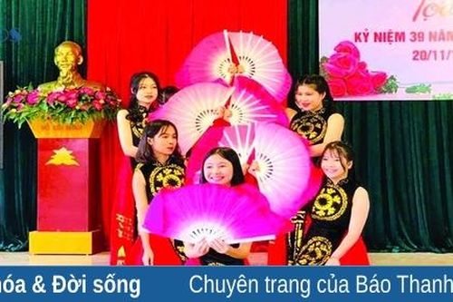 'Sân chơi hòa nhập' lấp lánh niềm vui