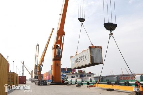 Phát triển đô thị sân bay gắn với khai thác thị trường tiêu thụ lớn