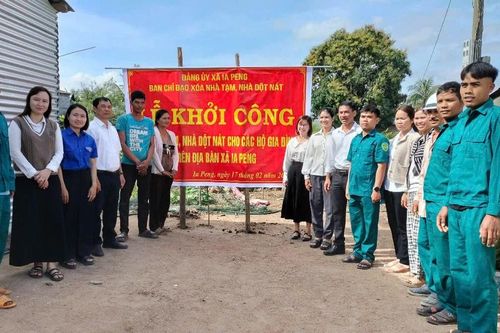 Gia Lai chuyển trên 211,3 tỷ đồng hỗ trợ các địa phương triển khai xóa nhà tạm, nhà dột nát