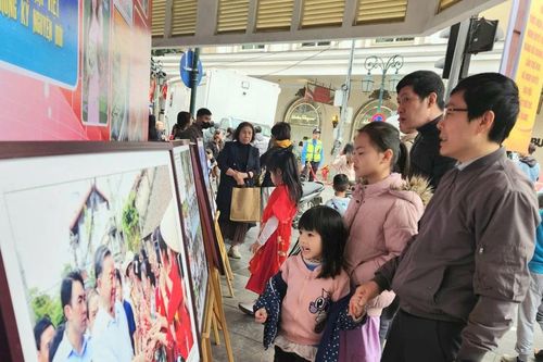 Bế mạc Hội báo Xuân Ất Tỵ - Hà Nội 2025