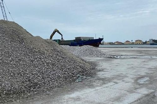 Quảng Trị triển khai dự án nạo vét luồng hàng hải cảng biển Cửa Việt