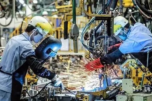 Hà Nội bàn giải pháp tăng trưởng 8% năm 2025