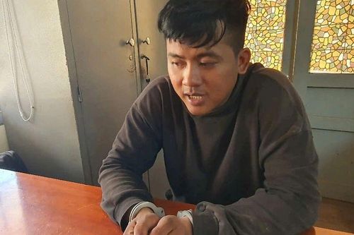 Cô gái gục xuống sau 13 nhát dao vì nói với người yêu: 'Ông chết tôi để tang 3 năm'
