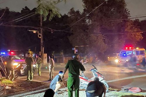 TP HCM: Phát hiện thanh niên 21 tuổi tử vong bất thường bên đường, hiện trường ngổn ngang xót xa
