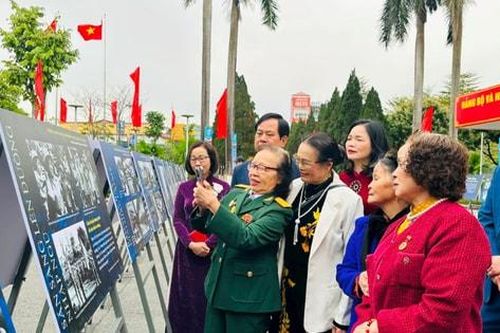 Những 'cánh chim đầu đàn' trong phong trào phụ nữ 'Ba đảm đang'