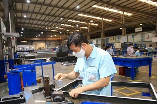 Hà Nội cần điều chỉnh cơ cấu kinh tế nếu muốn tăng trưởng cao
