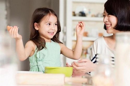 Bố mẹ có những đứa con thành công đều 'thuộc lòng' 5 điều dưới đây