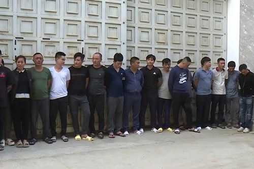 Nghệ An: Triệt xóa 2 ổ nhóm đánh bạc, tạm giữ hơn 700 triệu đồng