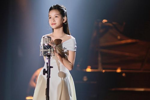 Giọng ca 'Tài năng thiếu nhi thủ đô' ra MV về mẹ