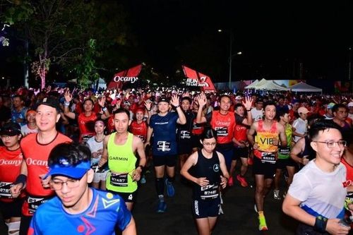 10 nghìn vận động viên tranh tài tại giải chạy Run To Live mùa thứ 2