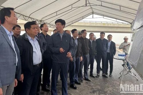 Bảo đảm tiến độ, chất lượng thi công các công trình giao thông trọng điểm