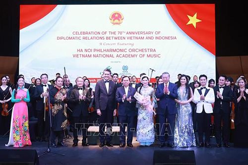 Lễ hòa nhạc kỷ niệm 70 năm thiết lập quan hệ ngoại giao Việt Nam - Indonesia