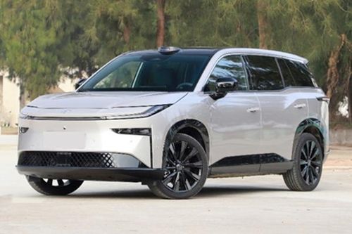Toyota bZ3X từ 387 triệu nhận bão đơn hàng 'sát vách' Việt Nam