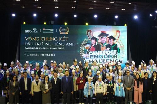 Học sinh Thái Nguyên tranh tài tại chung kết Cambridge English Challenge