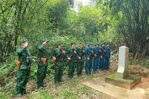 Quân dân đồng lòng bảo vệ bình yên biên giới