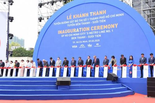 TP HCM khánh thành tuyến Metro số 1