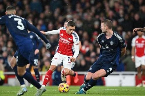 Nhận định MU vs Arsenal, 23h30 ngày 9/3: Trận chiến vì lịch sử