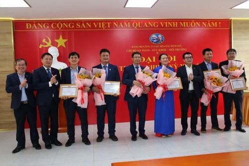 Chi bộ An toàn - Sức khỏe - Môi trường BSR tổ chức thành công Đại hội điểm nhiệm kỳ 2025-2027