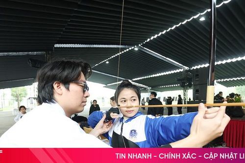 Học sinh Hà Tĩnh trải nghiệm Kyudo - nghệ thuật bắn cung của người Nhật