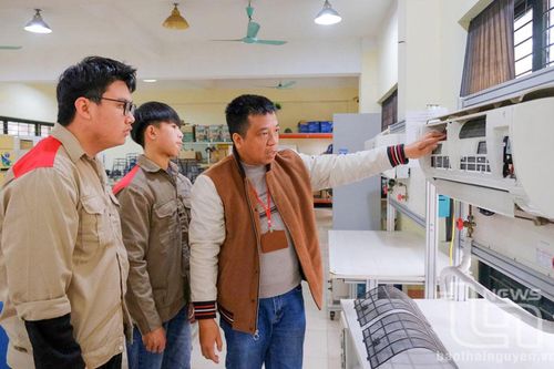 'Rộng cửa' đón bộ đội xuất ngũ