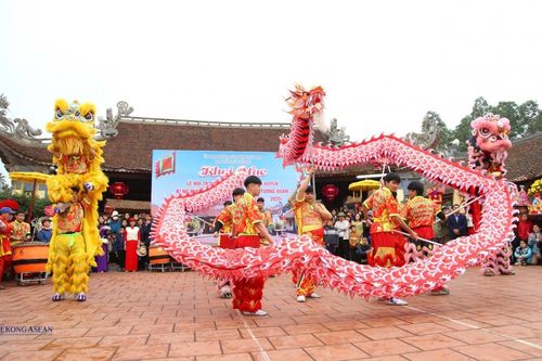 Khai hội đình Trịnh Xuyên, kỷ niệm 691 năm ngày sinh Nguyên soái Vũ Đức Phong