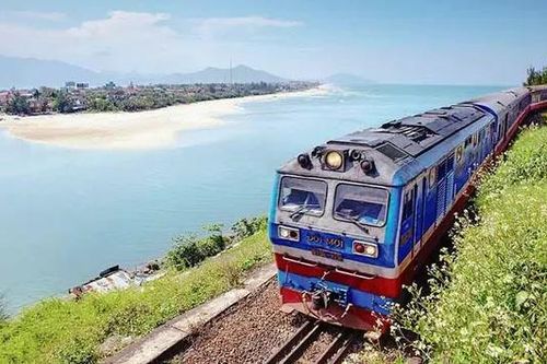 Du lịch tàu hỏa miễn phí chặng Hà Nội - Bình Định