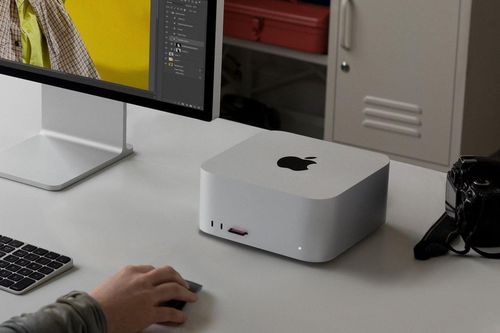 Sự thiếu vắng khó hiểu của Apple