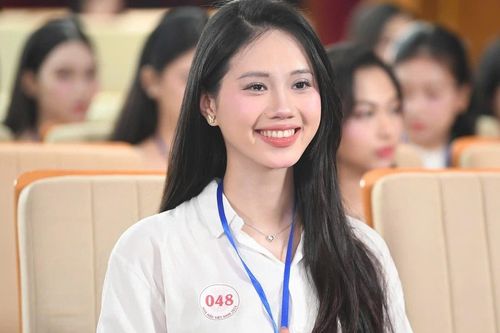 Cô gái nổi bật ở Hoa hậu Việt Nam