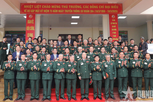 Sư đoàn 304 gặp mặt kỷ niệm 75 năm ngày truyền thống