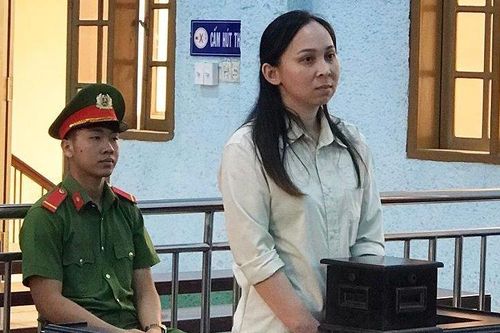 Lừa tiền, lãnh án
