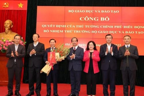 Nóng trong tuần: Bộ GD&ĐT bổ nhiệm nhân sự; chính sách mới cho SV Sư phạm