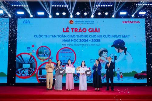 Honda trao hơn 1,500 giải trong cuộc thi ATGT cho nụ cười ngày mai