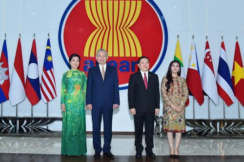 Toàn cảnh Tổng Bí thư Tô Lâm lần đầu tiên thăm Ban thư ký ASEAN tại Jakarta, Indonesia
