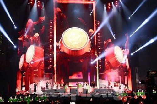 Ấn tượng Gala âm nhạc 'Vinh quang Công an nhân dân Việt Nam'