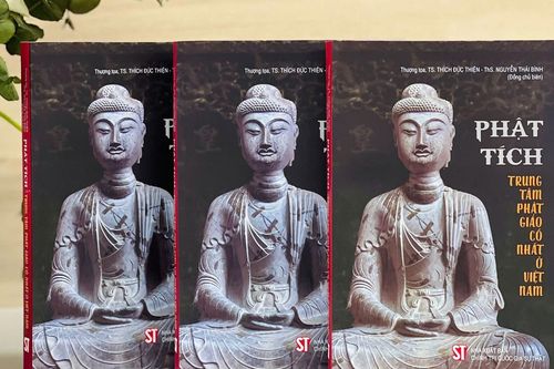 Cuốn sách quý về chùa Phật Tích