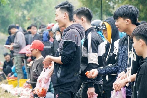 Đề nghị đưa Lễ hội chợ Chuộng vào Di sản văn hóa phi vật thể quốc gia