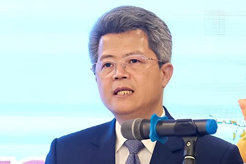 Nhiệm vụ đặc biệt Bộ trưởng Y tế giao cho tân Giám đốc Bệnh viện Mắt Trung ương